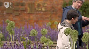 If you love reading literature, if you're fascinated by fiction and poetry and want to find out more, then studying English Literature at The Open University is for you | The Open University, FASS