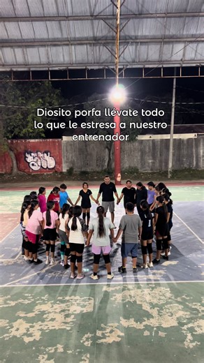 ¿Será que sea verdad? Confirmen los coaches🫣 . . . #voleibol #volleyball #clubdevoleibol