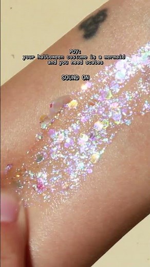 Easy Mermaid Scale Glitter Makeup 🧜‍♀️✨ Mess-Free Halloween Look