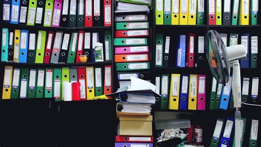 8 Hours | movie | 2014 | Official Trailer