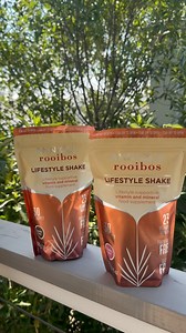 Here’s why the Lifestyle Shake is your go-to: 🌿 Rooibos with health-promoting antioxidants 🚫 No artificial sweeteners 💪 Low carb, good fats, and protein for lasting energy 💊 Packed with 23 vitamins and minerals Get yours today and start your journey to better health! #AnniqueRooibos #RooibosLifestyle #LifestyleShake #Rooibos | Annique Rooibos Home Office