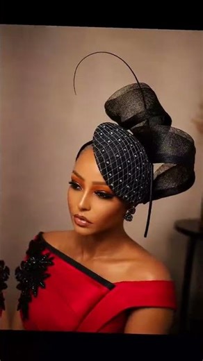 STUNNING BLACK BEAUTIFUL FASCINATOR ❤️💝💖💝❣️