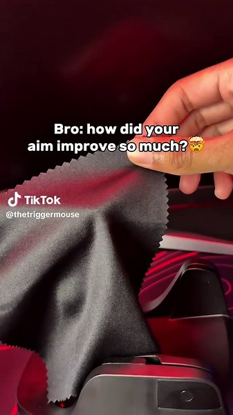 POV: you improved your aim and experience with a gun mouse 🔫 #triggermouse #recoil #fps #gaming #viral