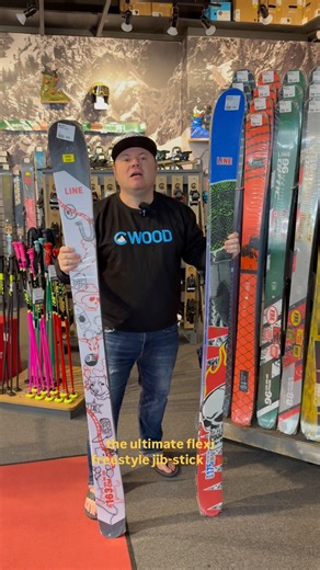 LINE Blend - The Ultimate Flexi Jib-Stick Inspired by Will Wesson’s ability to imagine new possibilities on his skis, the Blend maintains a similar dna to it’s predecessors but served up in a purpose-built, improved package. Complete with 98mm waist width and leaning heavier into the freestyle space, the Blend has fully come to grips with what it has become over the seasons. A fexy freestyle jib stick that makes pressing and buttering second nature with reinforcements designed to handle the hars