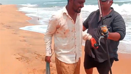 Team Supermarine proudly assisted in landing this impressive 7 kg Giant Trevally — a true showcase of skill, teamwork, and responsible angling. Guided by precision and experience, our crew supported a fellow angler through an intense battle with this powerful predator. Every run, every pull, and every surge of the fish reflected our respect for the catch, the ocean, and the sport itself. At Supermarine, moments like these remind us why we fish — not just for the thrill, but for the camaraderie a