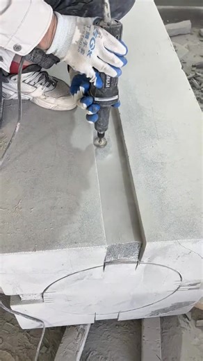 Who can resist a spring water bowl like this! LexiangStone's design and durable materials create a truly magical atmosphere. Want to add a touch of vibrant energy to your garden or landscape? LexiangStone's spring water bowls are truly "ambiance artifacts"—their exquisite design exudes elegance in every line, and their durable materials withstand the elements. Not to mention the subtle splashes of water and the melodious sound of its flow, they instantly elevate your sense of well-being, creatin