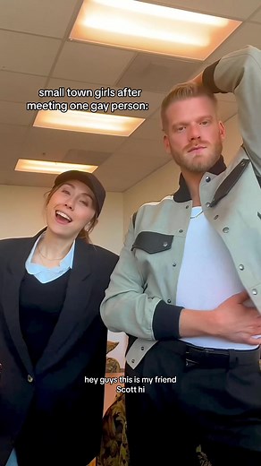 Small Town Girls React After Meeting a Gay Boy
