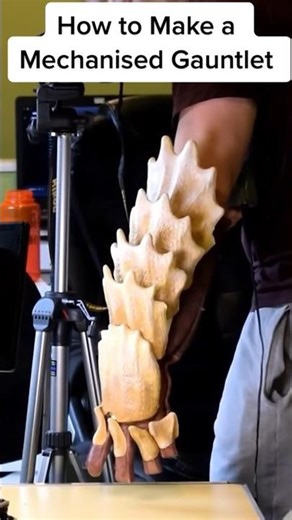 3D Printing a Mechanised Gauntlet #3dprinting #engineer #robotics #mechatronics