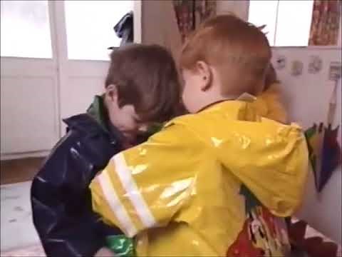 Teletubbies - Playing In The Rain (USA Version)