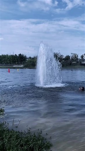 La potencia del sistema de propulsión a chorro