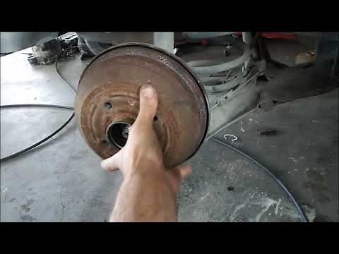 opel corsa c how to change rear brake shoes
