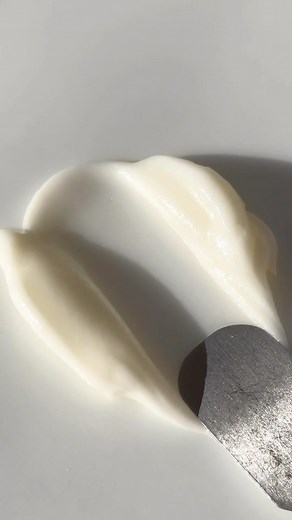 Power couple 💘 GRO Revitalizing Shampoo & Conditioner utilize microencapsulated vegan b-SILK™ protein which physically bonds to hair follicles and remains attached to strands even after rinsing, making these nourishing formulas the world’s first chemical-free keratin hair treatment products. Link in bio to shop! #vegamour #keratinfree #cleanshampooandconditioner | Vegamour