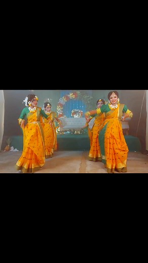 Sohag Chand Bodoni Dhoni Dance Performance