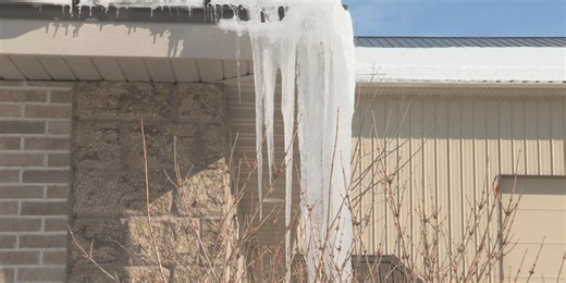 Staying on top of ice dam and icicle removals for your home