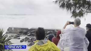 405K views · 3.8K reactions | Millions of people are being told to hunker down as Cyclone Alfred continues to loom large off the East coast. The system's expected to arrive a little later than expected, but that's not necessarily a good thing - it could be gaining strength while hovering off the coast. #9News #CycloneAlfred | Special coverage on Channel 9 and 9Now STREAM HERE: https://nine.social/UXb | 9 News | Facebook
