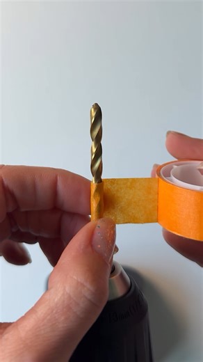 The best way to sink a rawlplug into a wall! 🪛 | Creativo UK