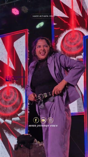 Dhee Bhoomika Amazing Dance Highlights: Allibilli Sokuladi Chittemma Song!#dhee #massjathara #shorts