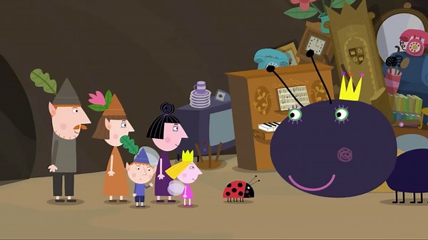 The Ant Hill & Much More! | Ben and Holly | Season 1 | COMPILATION | Kids Videos