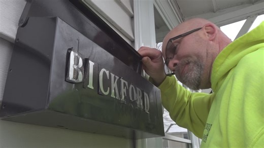 'Nothing's gotten here': Mainers frustrated with lack of USPS deliveries