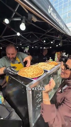 UN PETIT-DÉJEUNER POUR @Tema's cake ❤️ . Où sommes-nous ⬇️ 📍Puces de Montreuil : Lundi,