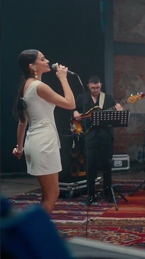 Lütfen dön gel….🥀Yeni şarkım 'Koparılan Çiçekler' yayında! Klip 12.00’da youTube kanalımda🫂