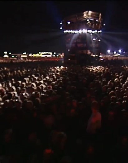 6.3K views · 272 reactions | Organic Anti‐Beat Box Band (Live Bizarre Festival 1999) | Red Hot ChiliPeppers/ Lost in Ethiopia | Facebook