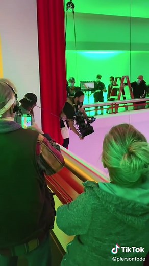 “I do all my own stunts” said someone that likely doesn’t #manfromtoronto #stunts #setlife