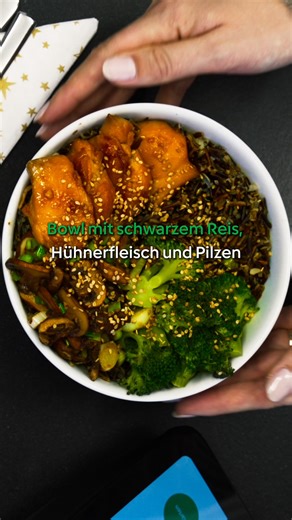 17 reactions | Schon in die Black Days Kollektion von Cookidoo® geschaut? Mit dieser Bowl triffst du voll ins Schwarze  . . #blackrecipes #tm7 #vorwerk #thermomixösterreich #rezept | Thermomix Österreich | Facebook