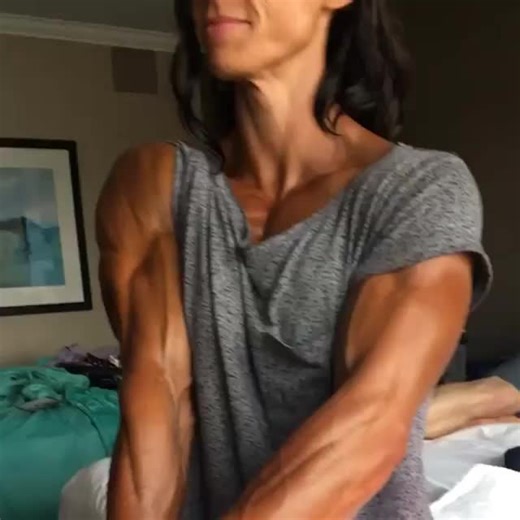 Jodi Boam 🔥💪 #bodybuilding #gymtok #muscle #biceps #flex | Bicep Workout