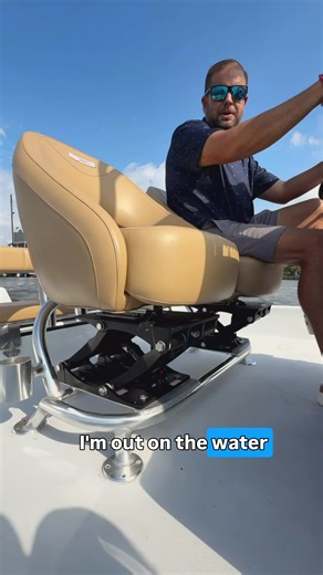 Float over the chop 💯🔥 Shockwave suspension seat upgrade hits different💪🏼 #shockwaveseats #coastlinemarine #scbboats@Coastline Marine