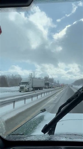 Dash Cam Hwy 11 NB Oro/Orillia Multiple MVCs #AtTheScene #dashcam #mvc | At the Scene Photography