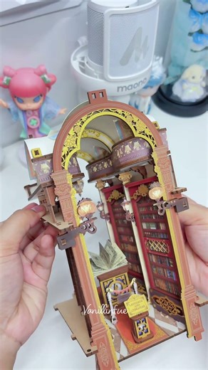 📚 Rolife Library of Wonders DIY Book Nook 📚