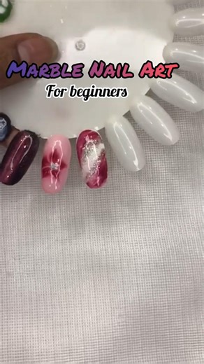 Marble Nailart 🌊#marblenails #nailartdesigns #bloominggel #easynailart