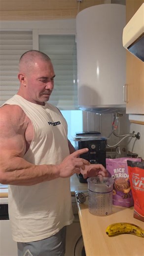 40K views · 1.5K reactions | Merienda anabolica  #gym #gimnasio #fitness #fit #focus #muscle #motivation #training #workout #personaltraining #tendencia #viralvideo #sigueme #gymrat | Pedro Rodriguez Sanchez | Facebook