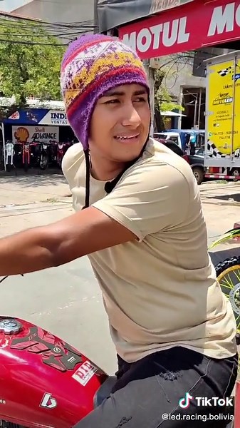 Moto Repuestos Ledezma on TikTok