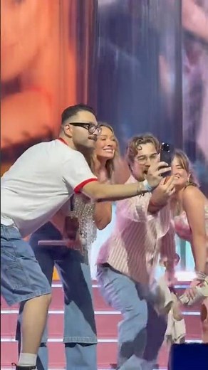 “With Love (Viral dance w/ fans) (Live)” Hilary Duff - The Lucky Me Tour - June 23, 2026 - Tampa, FL