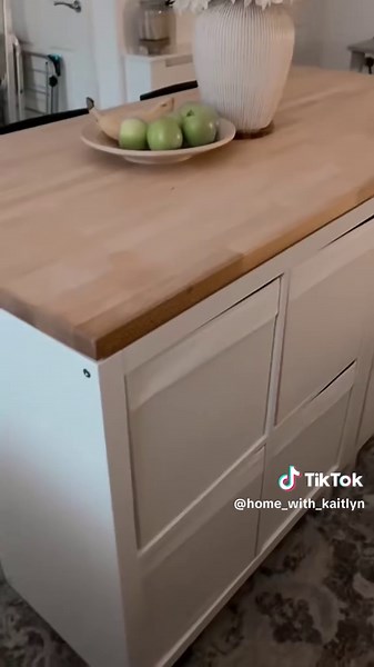 EASY DIY KITCHEN ISLAND: using a kallax hack Everything is linked in my youtube video: YouTube: Miss_Kaitlynlouise what do you think? don't forget to follow for more diy home projects @IKEA @IKEAUK - #ikeahack #easyikeahack #easyikeadiy #easydiyproject #kitchenisland