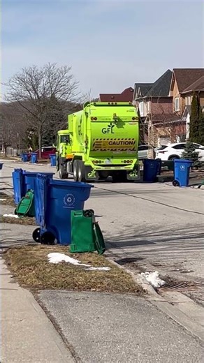 GFL Environmental 815088 Mack LR Labrie Automizer on recycling