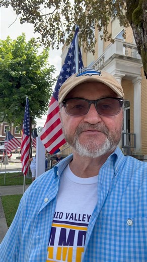 94.7 The Country GIANT on Reels