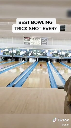 One of the best bowling trick shots you’ll ever see 🤯🔥 (via orionss_belt/IG) #bowling #trickshot