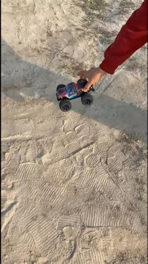 mjx hyper go 20208 tyre broken #rc #rccars #shortsfeed