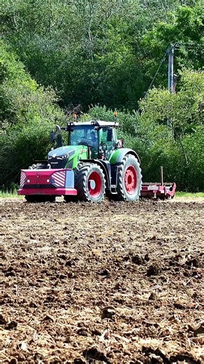 Empowering Women in Agriculture with Fendt