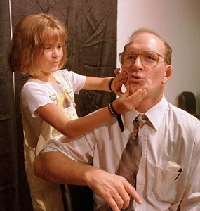 Episode III of our three-part series of interviews with the ladies of the Gable family is available NOW. Listen to this latest edition of “Girl Talk at the Dan Gable Museum” to hear Dan’s wife, Kathy, and their four daughters – Jenni, Annie, Molly and Mackie – share funny stories and more while discussing their family and wrestling! Girl Talk at the Dan Gable Museum introduces us to women in wrestling and shares their story and perspective. Click the links below to listen to the FULL interview o