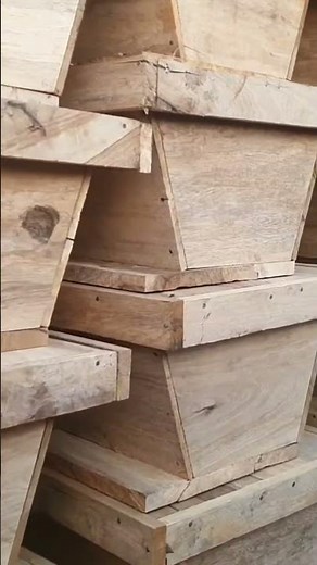 Beekeeping Kenyan Topbar Hives #beekeeping #bee #honey