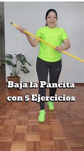 Baja la Pancita con 5 Ejercicios usando bastón Es una Rutina de Cardio de bajo impacto para bajar la Pancita utilizando un bastón ó palito de escoba 3 Series 20 segundos cada ejercicio 1 minuto de descanso entre serie Hazlo 4 veces por semana | Jenny Romero Oficial
