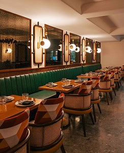 New space, new energy - same iconic flavours A fresh take on timeless design, our new Bandra outpost blends warm rattan panels, glowing brass fixtures and an open kitchen that brings the action to you. With an elevated ambience, it’s a space designed for conversations, for shared moments, for a notched up dining experience that feels as inviting as it does exciting. From cocktails crafted at the bar to grills sizzling behind glass - this is Copper Chimney, redesigned for Bandra. #CopperChimney #