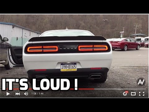 2016 Dodge Challenger R/T Scat Pack 6.4L HEMI - Stock Exhaust VS Flowmaster Start Up and Revvs