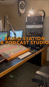 Ever checked out our WXLV Media and Design Lab? There's a world of possibility that awaits there for lovers of film, music, art, gaming and more! Contact Peter Sabino at psabino@lccc.edu for more information. Video created by Arthur Benson. #LehighCarbonCC #WXLV #MediaDesign #Communication #Art | Lehigh Carbon Community College