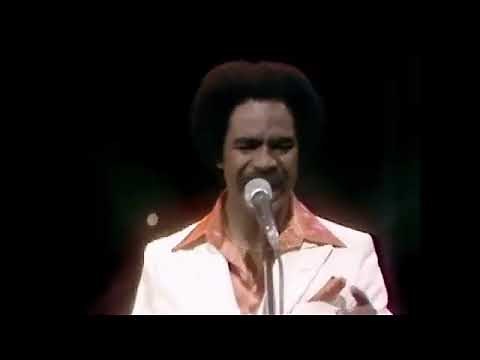 The Whispers - And The Beat Goes On
