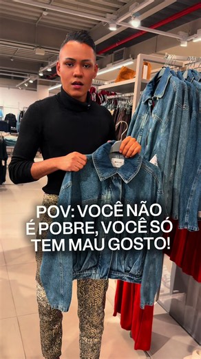 Jeans com tom amarelado: por que evitar e como escolher melhor